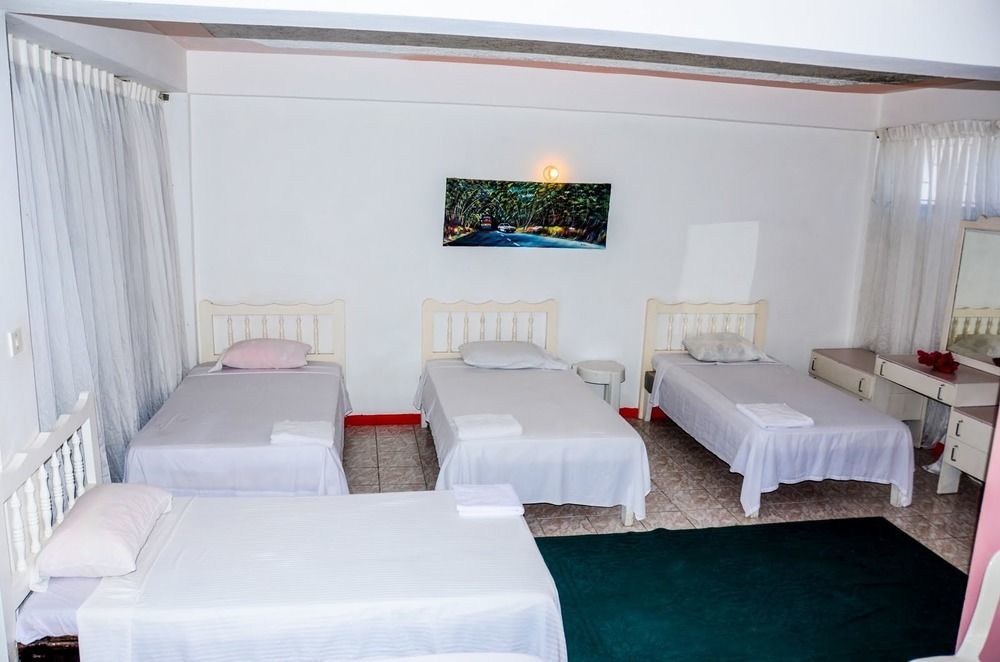 Marine View Hotel Ocho Rios Eksteriør billede